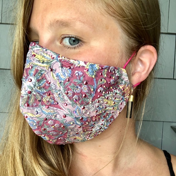 Meet your Posher, Twina - Picture 1 of 1